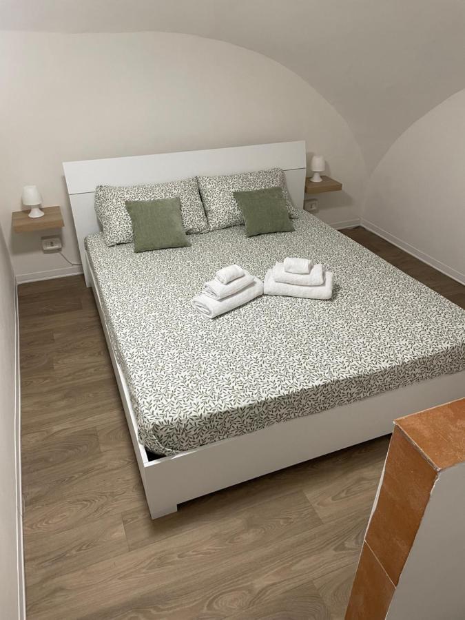 La Casa Di Santa' Apartment เนเปิลส์ ภายนอก รูปภาพ