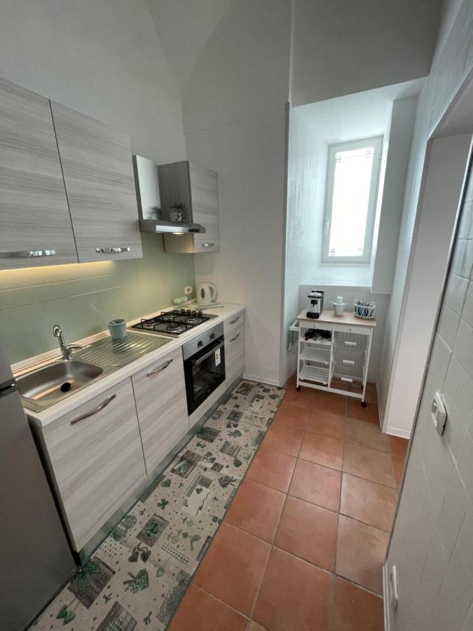 La Casa Di Santa' Apartment เนเปิลส์ ภายนอก รูปภาพ